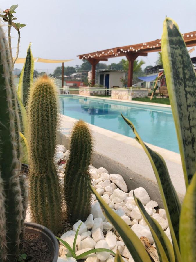 特拉 Athena Garden酒店 外观 照片